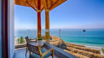 Suite Prestigio, 2 habitaciones (Ocean View) | Vista del balcón