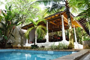 Outdoor pool - Orchard House (Galle)