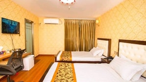 Classic Twin Room, Multiple Beds, Non Smoking, City View | Street view - Dragon Ample Hotel (Dhaka)