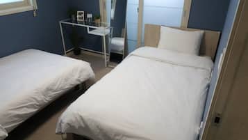 Family Room, 2 Bedrooms | Extra beds
