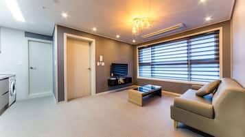 Family Room, 2 Bedrooms | Down duvets, soundproofing, free WiFi, bed sheets