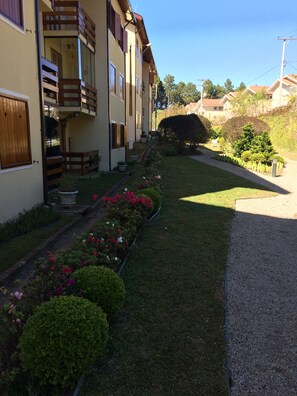 Property grounds - COZY AND ROMANTIC (Campos do Jordão)