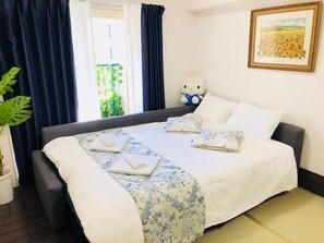 2 chambres, fer et planche à repasser, Wi-Fi, draps fournis