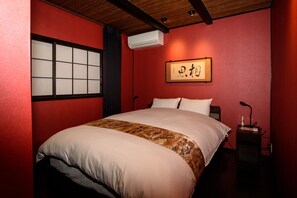 5 bedrooms, iron/ironing board, WiFi, bed sheets - Tofukuji Samurai Machiya, Tofukuji Samurai Machiya (Kyoto)