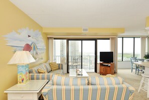 TV - LINENS & DAILY ACTIVITIES INCLUDED*!!! THE CAPRI - 2BR - Ocean View Condo! (Ocean City)