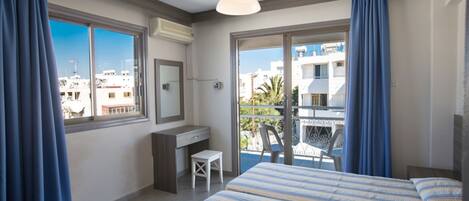 1 bedroom, iron/ironing board, WiFi