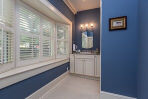 Interior - Luxurious, Historic 4BR Home in Downtown Winston (Winston-Salem)