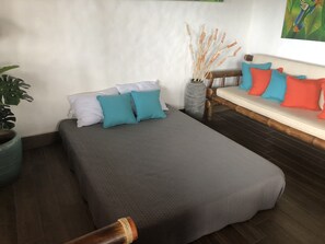 2 bedrooms, in-room safe, iron/ironing board, free WiFi