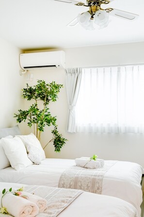 4 Schlafzimmer, Bügeleisen/Bügelbrett, kostenloses WLAN, Bettwäsche
