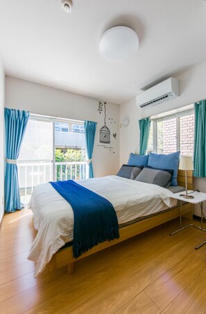 3 bedrooms, iron/ironing board, free WiFi, bed sheets - Big TOKYO HOUSE group/family up to 5 people persons Super Fast 200MbpsWiFi (Toshima-ku)