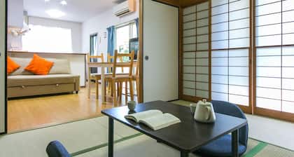 Big TOKYO HOUSE group/family up to 5 people persons Super Fast 200MbpsWiFi