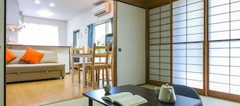 Big TOKYO HOUSE group/family up to 5 people persons Super Fast 200MbpsWiFi