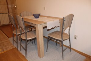 Dining - Duplex House in a quiet neighborhood (Bijeljina)