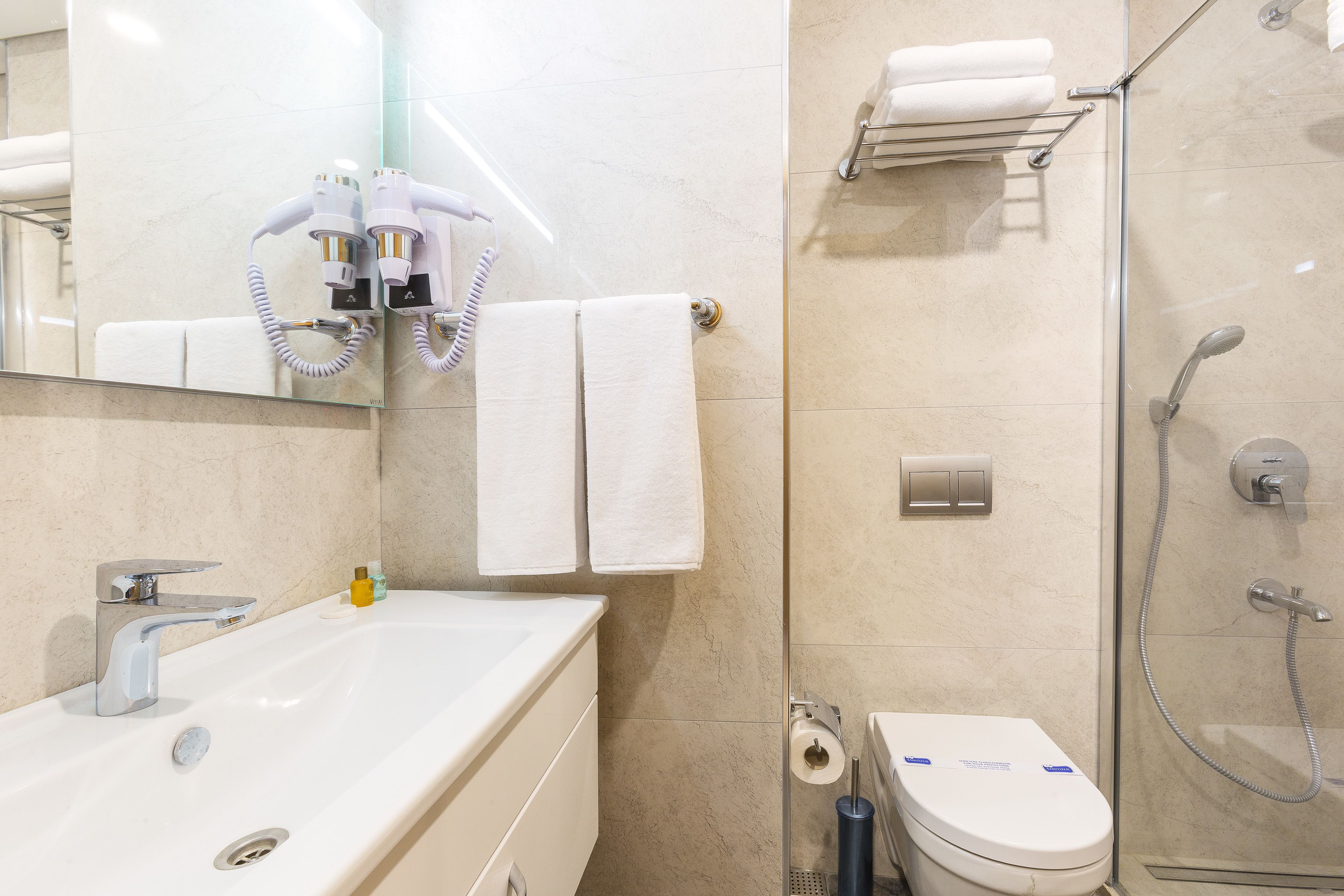 Foto - Obelisk Hotel & Suites