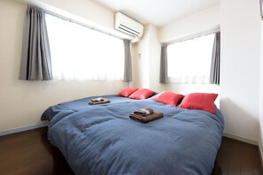 2 室のベッドルーム、インターネット