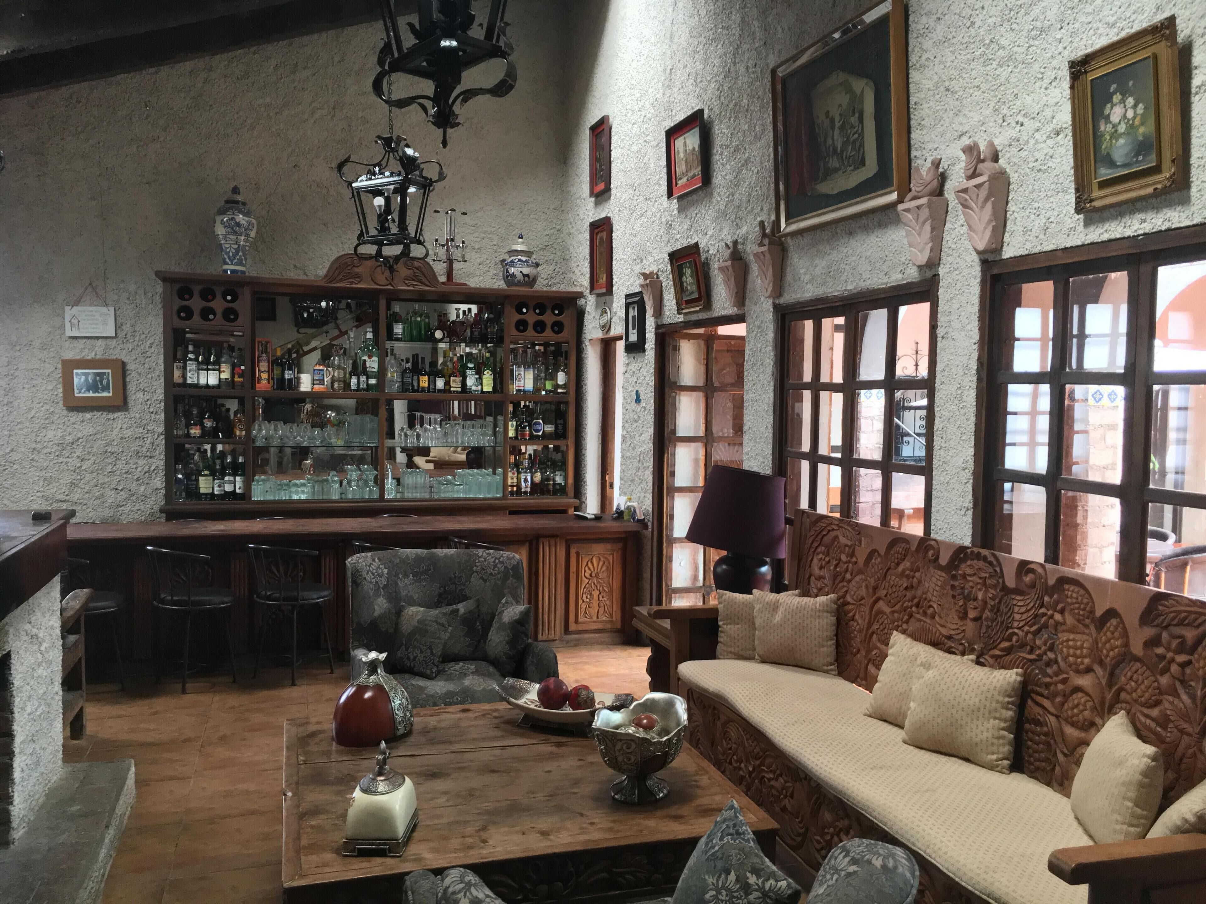 Bar (en el alojamiento)