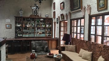 Bar (en el alojamiento)