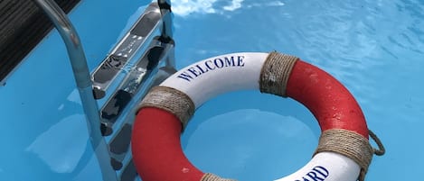 Piscine extérieure