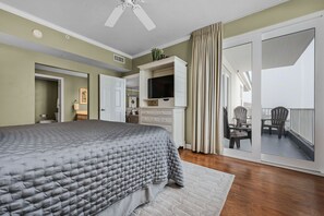 3 bedrooms, iron/ironing board, free WiFi, bed sheets - Inn at Crystal Beach 602 * Gulf Front with Beach Chair Set. Onsite dining! (Destin)