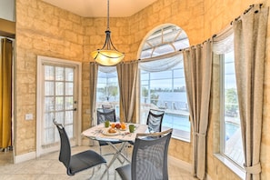 Dining - Lakefront Cape Coral Home w/ Private Pool & Dock! (Cape Coral)