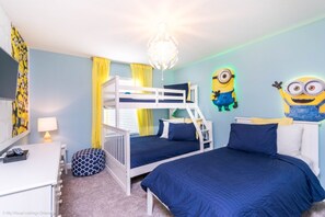 4 bedrooms, iron/ironing board, Internet, bed sheets