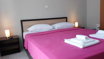2 habitaciones, insonorización, wifi gratis y ropa de cama