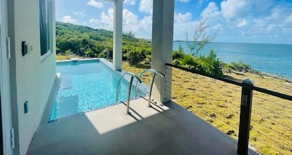 High-End Caribbean Home in Top location with Large Pool-Great Views & Generator!