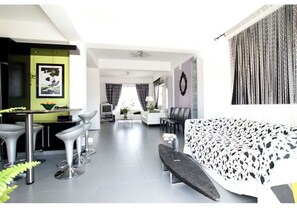 3 Schlafzimmer, Bügeleisen/Bügelbrett, Internetzugang, Bettwäsche