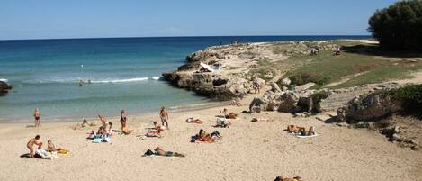 Chaise longue, serviettes de plage