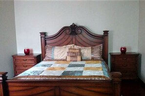 2 chambres, fer et planche Ă repasser, Wi-Fi, draps fournis