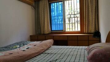 Apartment (2nd Bedroom) | Kostenloses WLAN, Bettwäsche