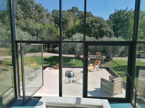 L'Orangerie - Villa with private indoor swimming pool and hammam