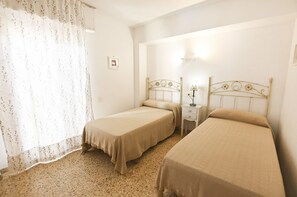 1 makuuhuone, silitysrauta/-lauta, Wi-Fi, vuodevaatteet