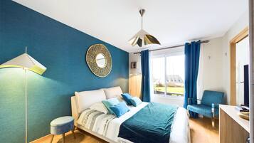 4 camere, ferro/asse da stiro, Wi-Fi gratuito, lenzuola