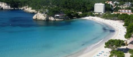 Beach nearby, sun loungers