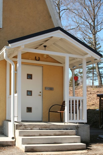 holiday apartment, family, 2 levels, quiet area