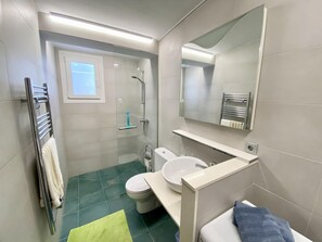 Shower - Villenpark Playa Arena House Luz (Lloret de Mar)