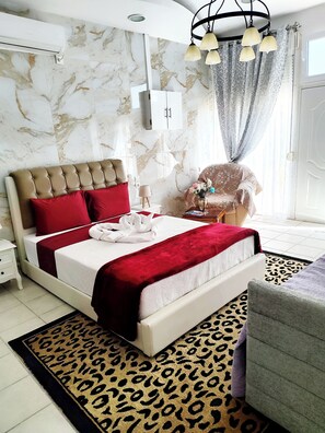 1 bedroom, iron/ironing board, bed sheets