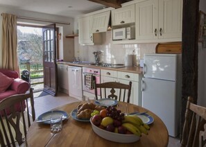 Mikrowelle, Ofen, Wasserkocher