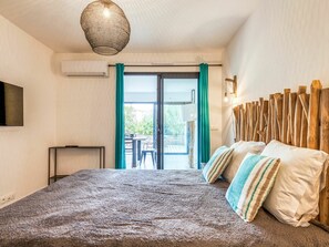 1 Schlafzimmer, Reisekinderbett, WLAN, BettwÀsche