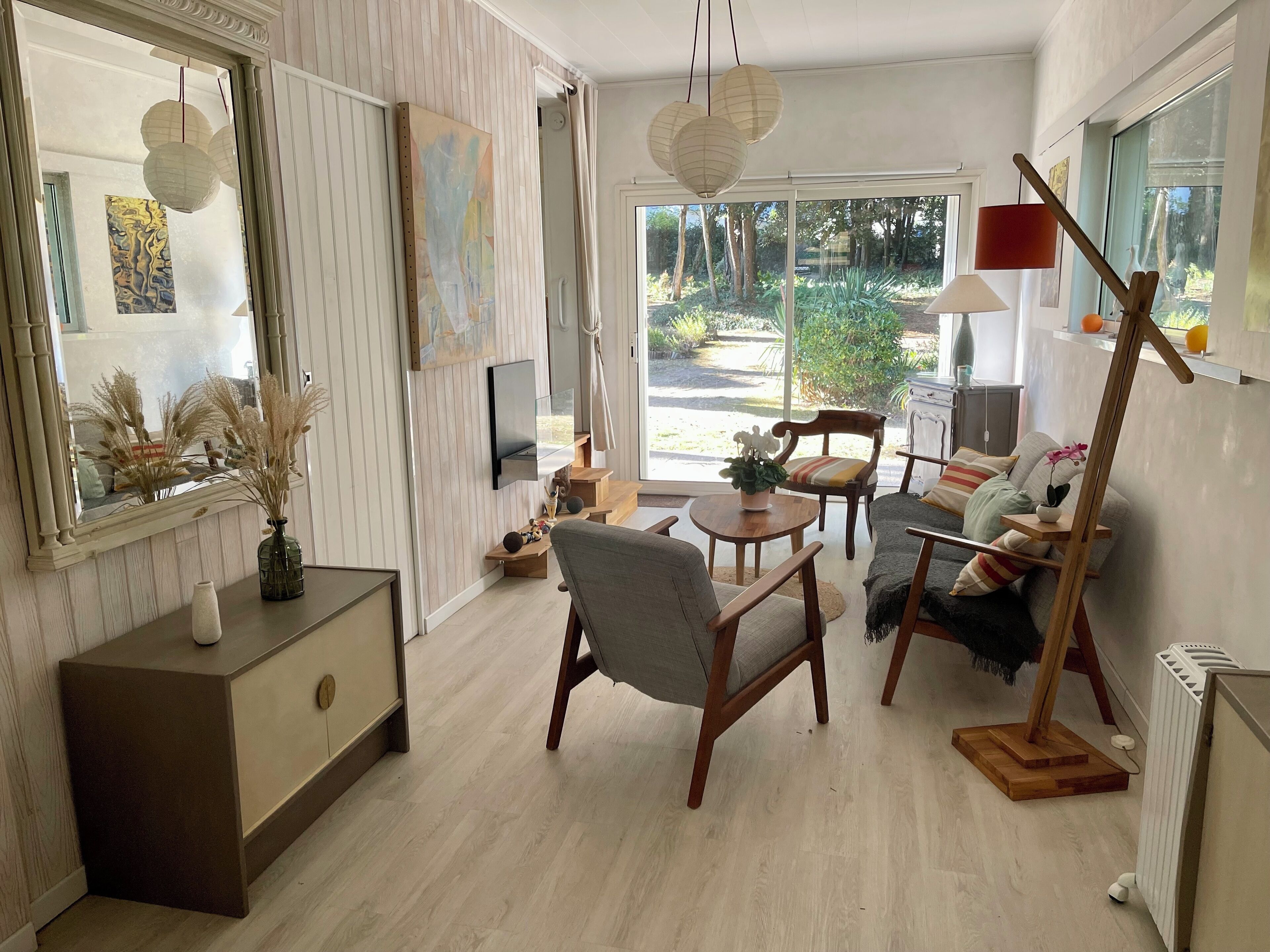 Télévision, cheminée