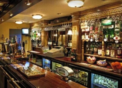COTTAGE SLEEPING 12 S/C. B&B<br>ADJOINING FOX COVERT PUB YARM