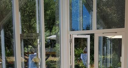 Newer cottage with 3 bedrooms and loft - 150m to the beach - hottub