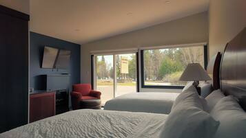 Phòng cách âm, truy cập Internet không dây miễn phí, bộ trải giường