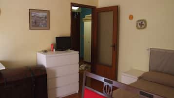 1 bedroom, iron/ironing board