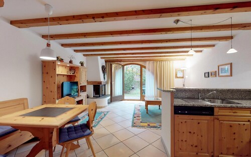 Ferienwohnung Champagna 17b – Komfort in ruhiger Lage in Celerina/Engadin.