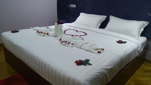 Double Room | Desk, rollaway beds, free WiFi - Fortune Bagan (Nyaung-U)