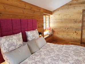 2 bedrooms, Internet, bed sheets