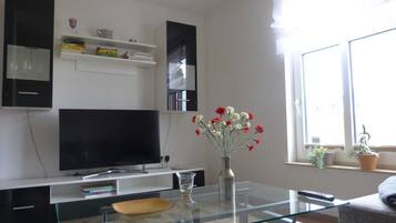 Flachbildfernseher, Kamin