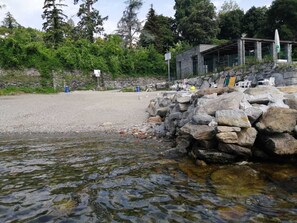 Beach nearby, sun-loungers